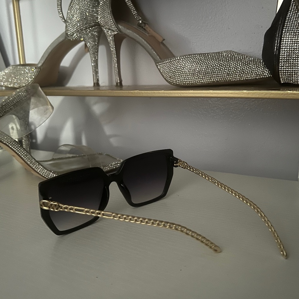 Black gold sunglasses